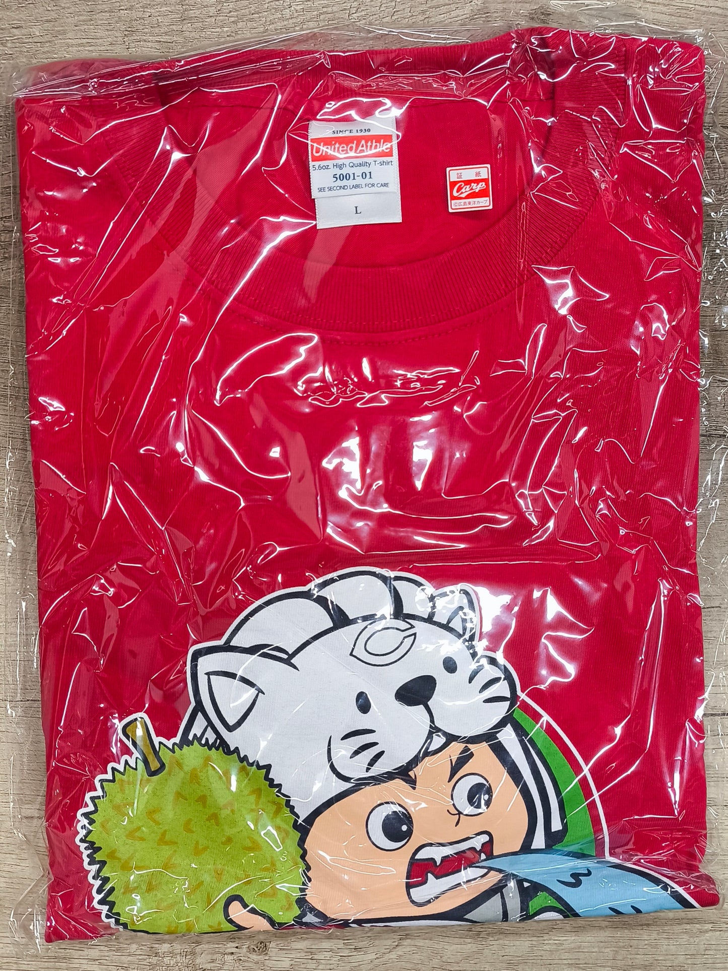 広島東洋カープ カープ坊やTシャツ シンガポールSETTO限定デザイン / Hiroshima Toyo Carp Official T-shirt Singapore Limited Edition!