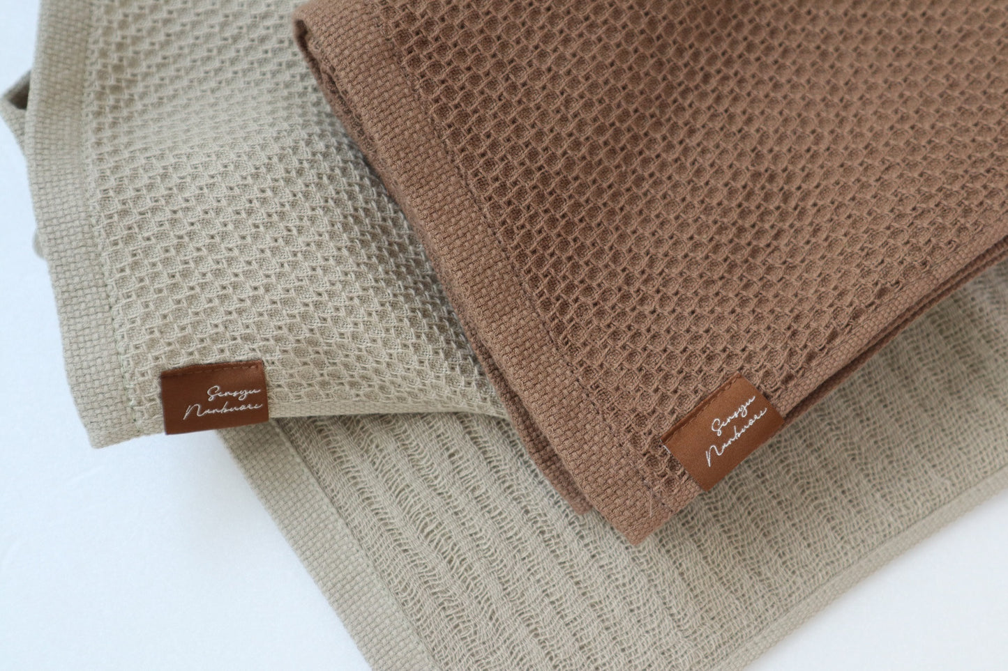 Sensyu Nanbuori Soft Honeycomb Weave Bath Towel